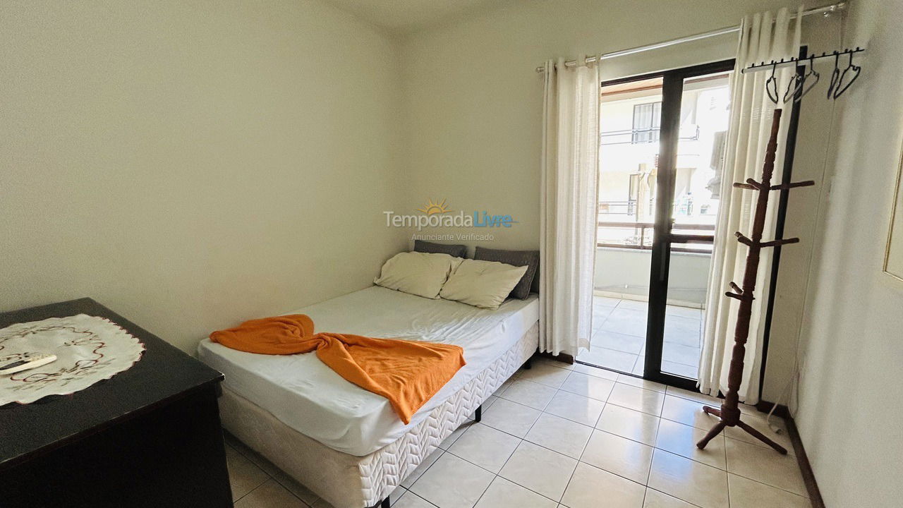 Apartamento para alquiler de vacaciones em Itapema (Meia Praia)