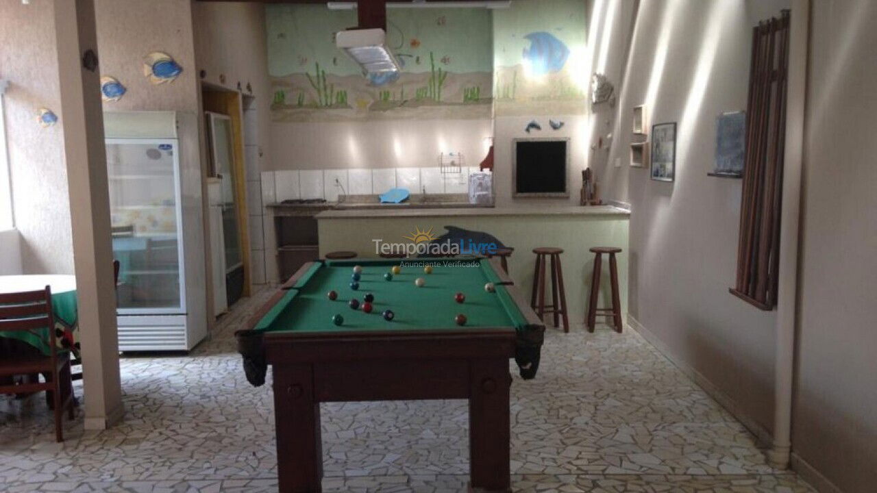 Casa para aluguel de temporada em Bombinhas (Canto Grande)