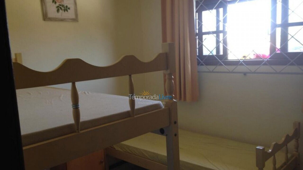 Casa para aluguel de temporada em Bombinhas (Canto Grande)