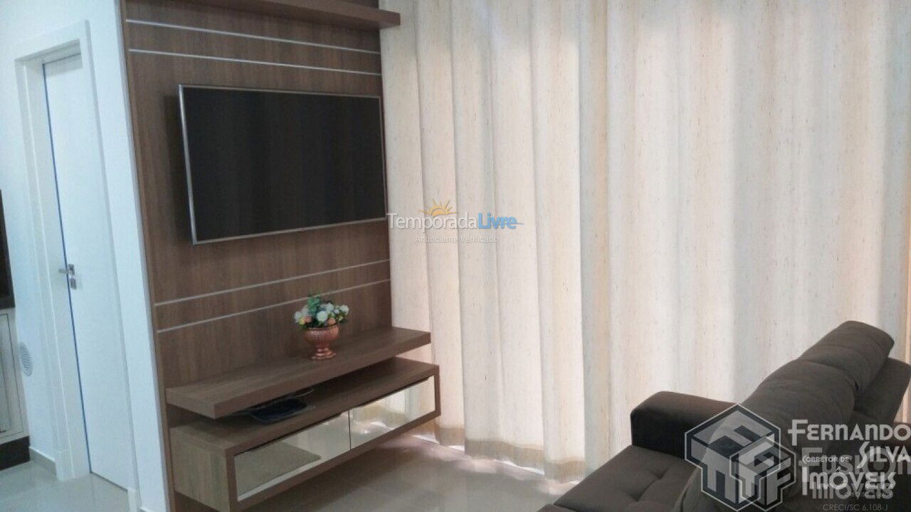 Apartamento para aluguel de temporada em Bombinhas (Canto Grande)