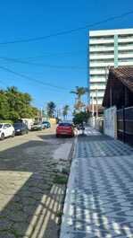Townhouse in a closed condominium, parking space, 100 meters from the beach