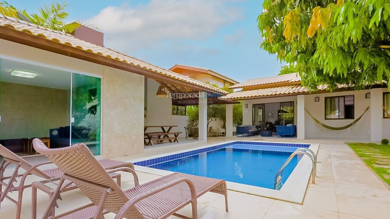 Casa para aluguel de temporada em Camaçari (Praia de Guarajuba)