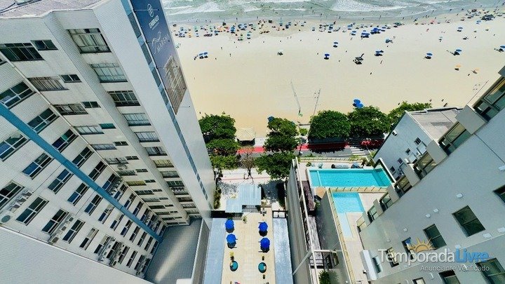 Apartamento para alugar em Balneário Camboriú para temporada - Praia  Central - FRENTE MAR! CENTRO; 4 QUARTOS; 4 BANHEIROS; 3 AR; 1 VAGA; 10  PESSOAS #69425 - Temporada Livre