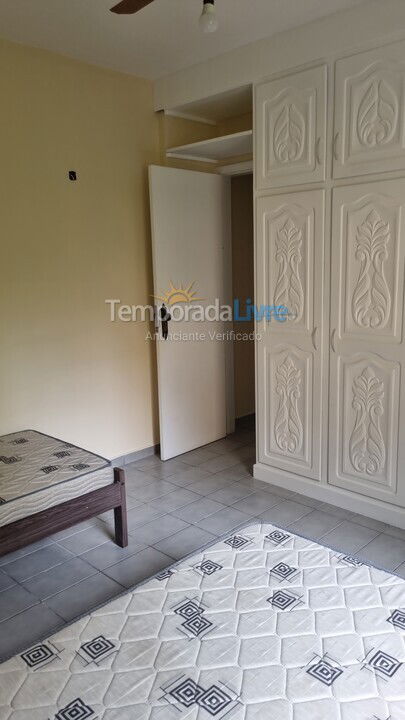 Apartment for vacation rental in Guarujá (Enseada)