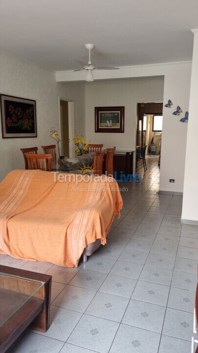 Apartment for vacation rental in Guarujá (Enseada)