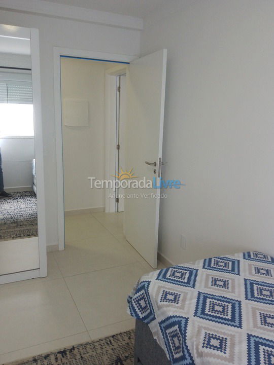 Apartamento para aluguel de temporada em Florianopolis (Praia dos Ingleses)