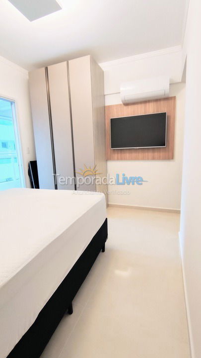 Apartment for vacation rental in Praia Grande (Maracanã)