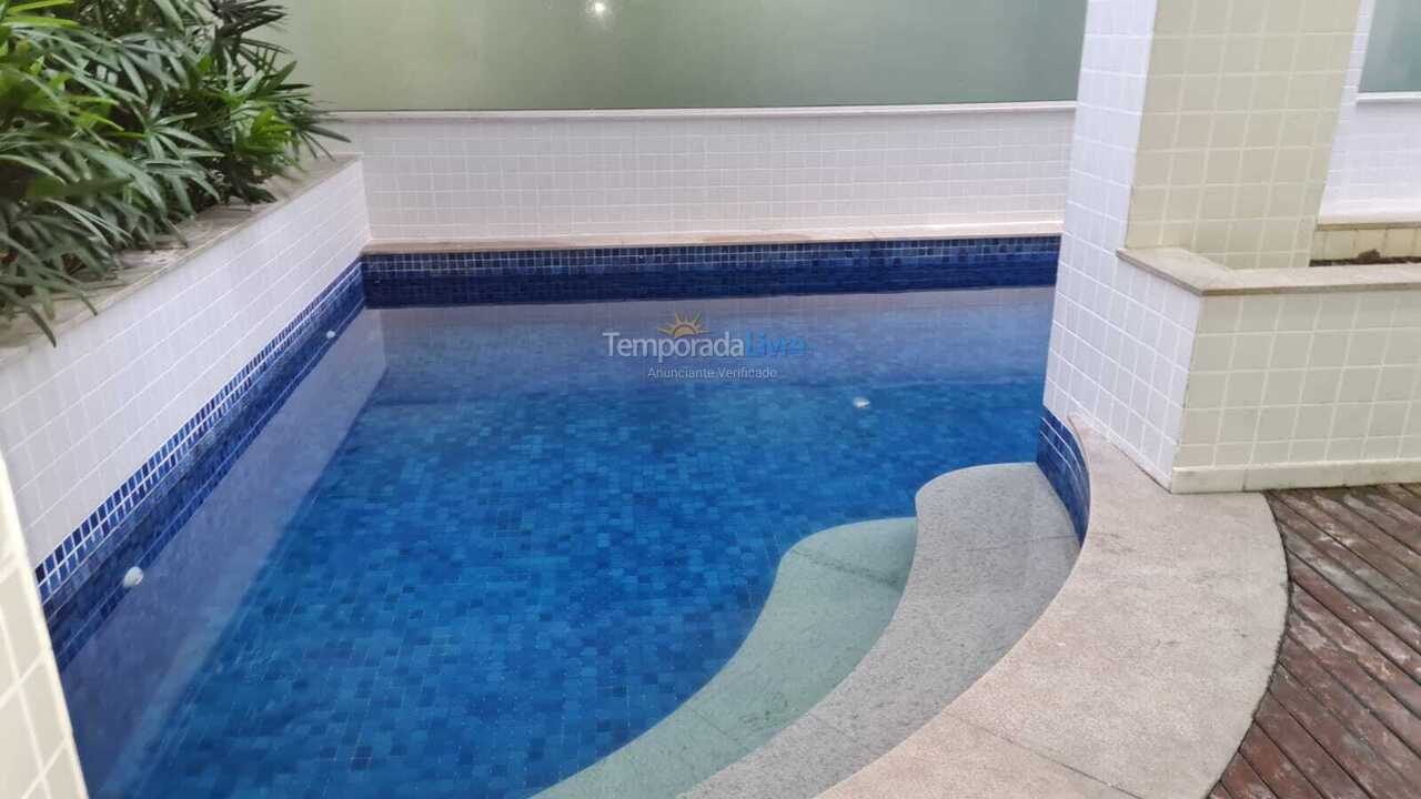 Apartamento para aluguel de temporada em Cabo Frio (Praia do Forte)