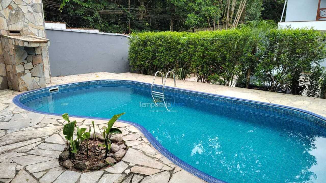 House for vacation rental in São Sebastião (Camburizinho)