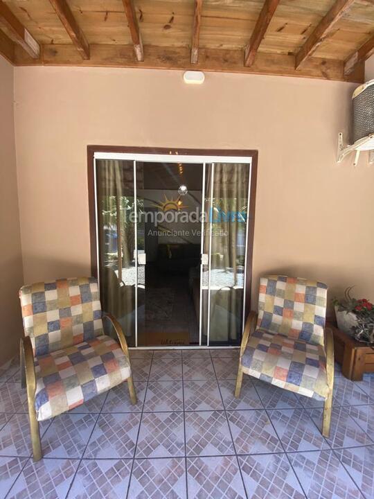 Casa para alquiler de vacaciones em Bombinhas (Praia de Bombinhas)