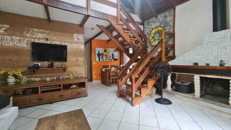 Cozy house in Maresias
