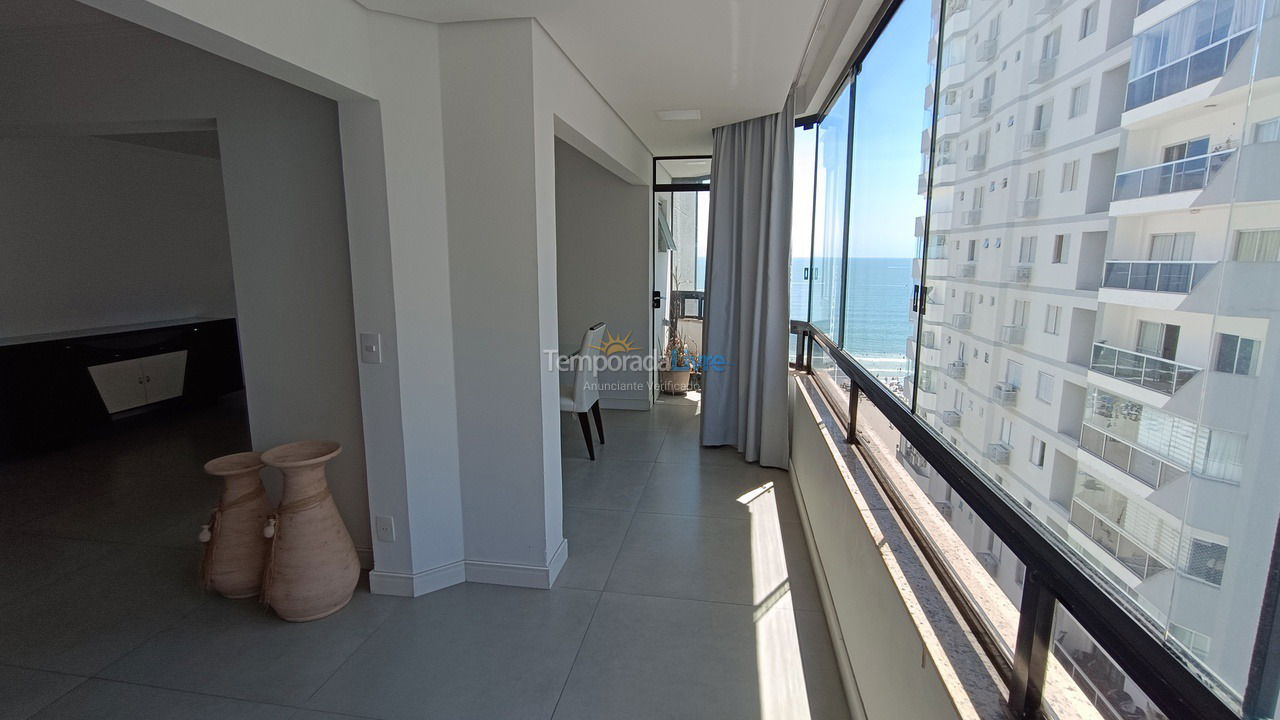 Apartamento para alquiler de vacaciones em Balneário Camboriú (Praia Central)
