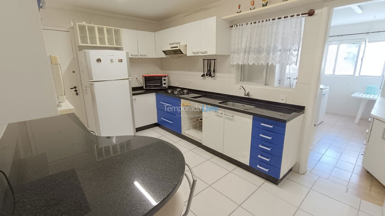 Apartamento para alquiler de vacaciones em Balneário Camboriú (Praia Central)