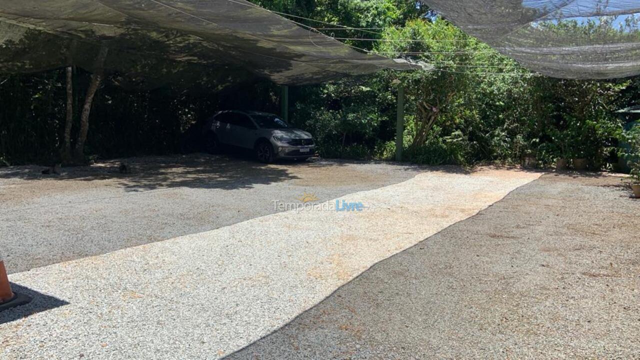 Casa para aluguel de temporada em Florianópolis (Praia do Santinho)