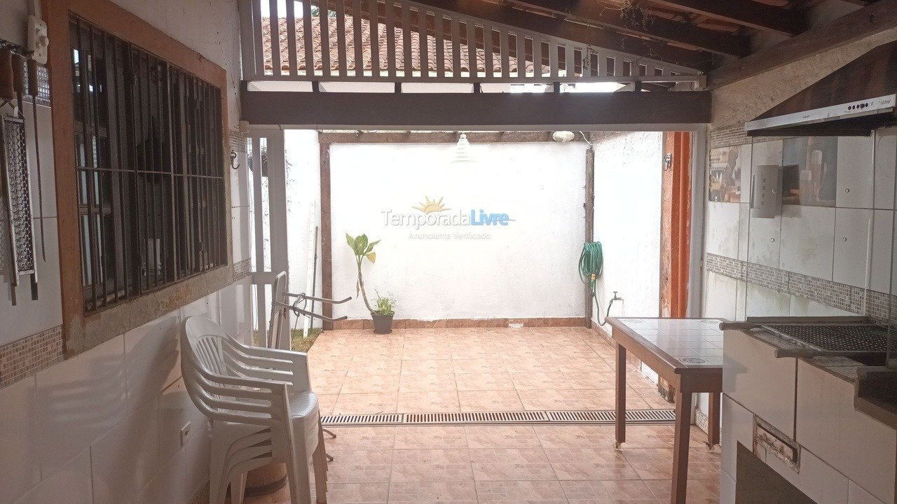 Casa para aluguel de temporada em Bertioga (Indaiá)
