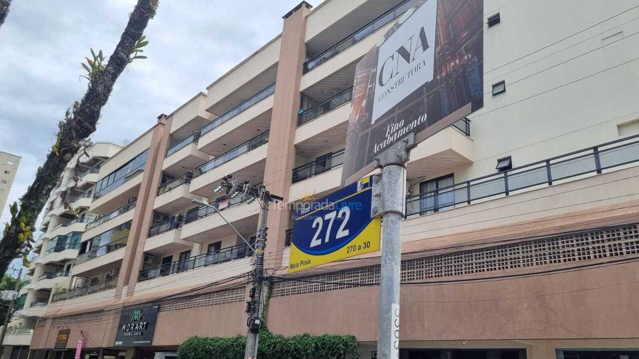 Apartamento para aluguel de temporada em Itapema (Meia Praia)