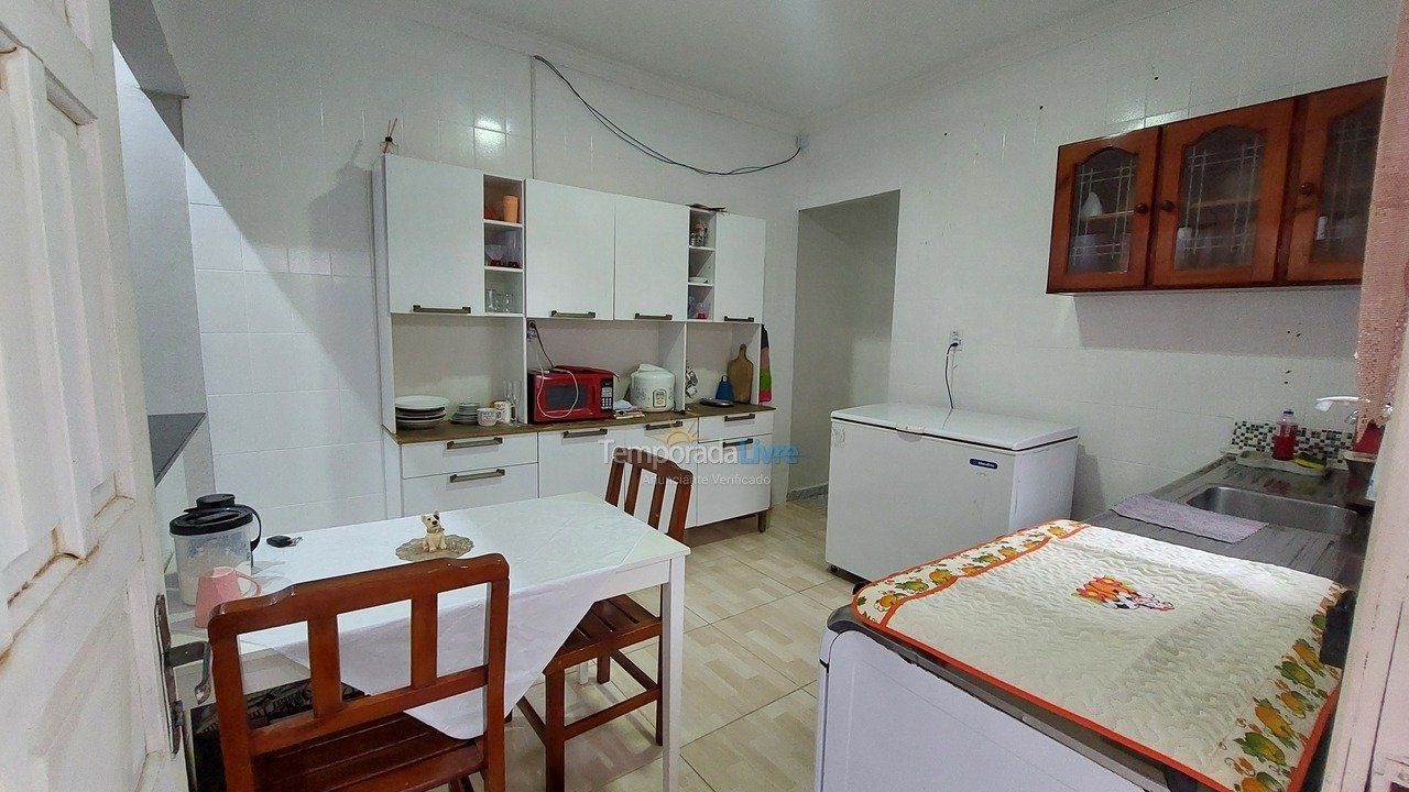 Casa para aluguel de temporada em Mongaguá (Vila Atlântica)