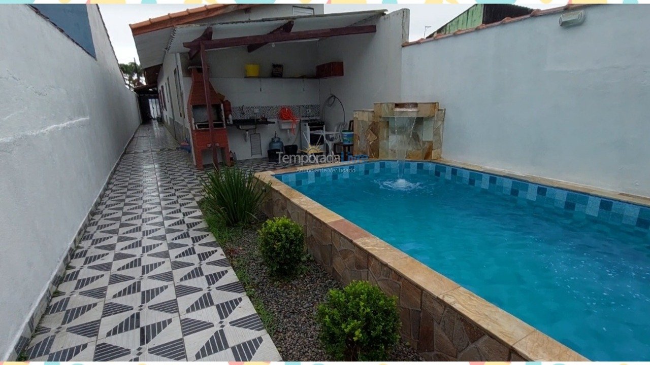 Casa para alquiler de vacaciones em Mongaguá (Vila Atlântica)