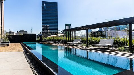 Impresionante vista, Piscina, Gimnasio, Jockey Club