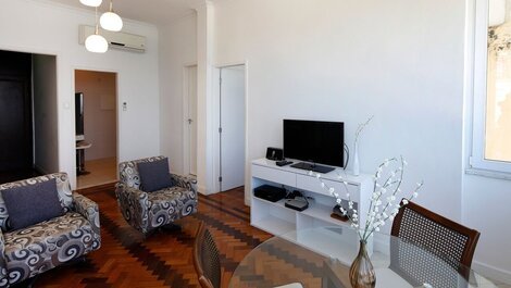Rio079 - Three bedroom apartment on the beachfront in Copacabana