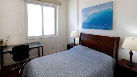 Rio079 - Three bedroom apartment on the beachfront in Copacabana