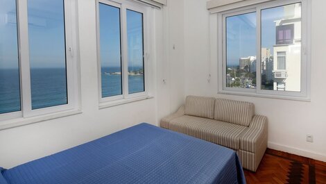 Rio079 - Apartamento de tres dormitorios en primera línea de playa en Copacabana