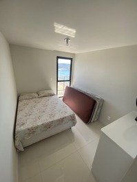 Three-bedroom apartment with suite next to Ed Praia Center