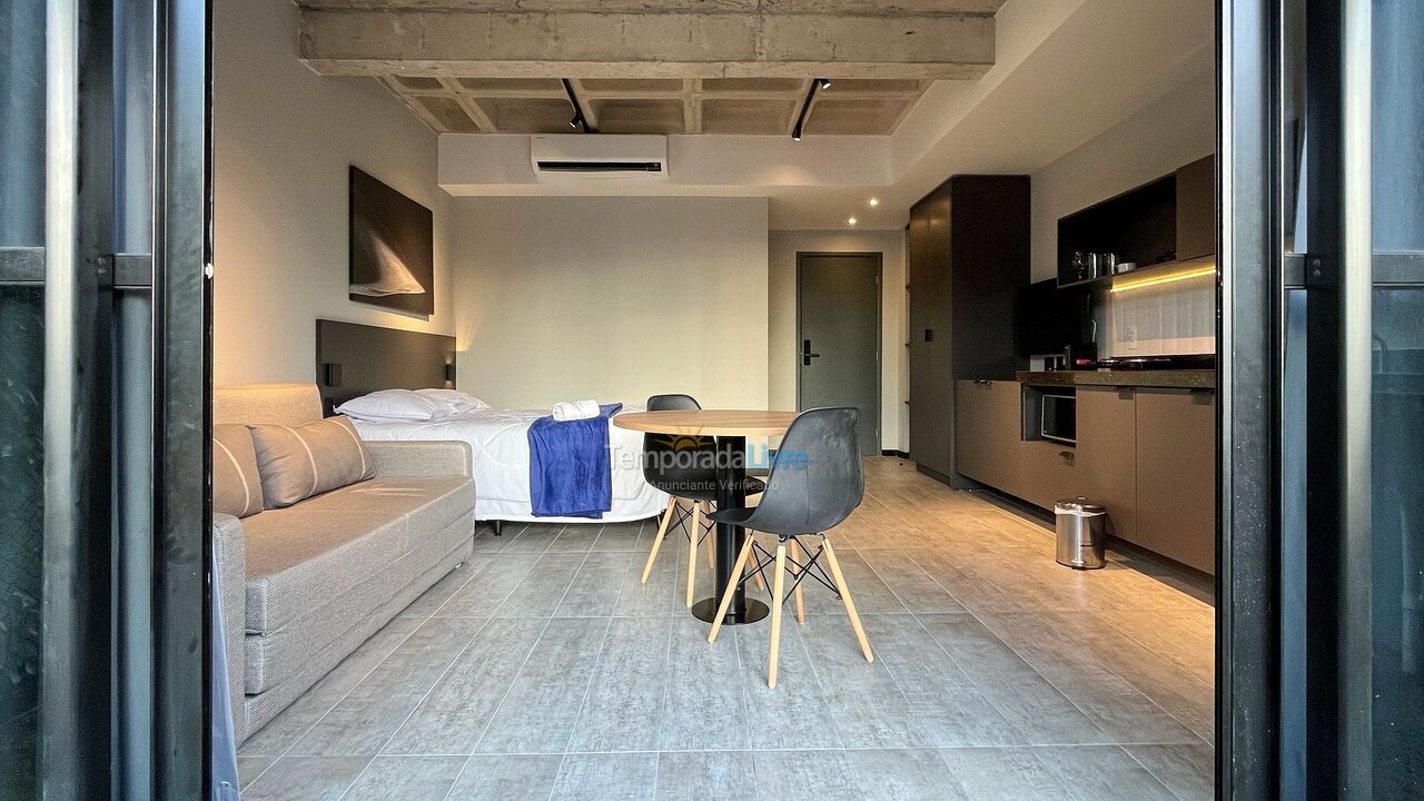 Apartamento para aluguel de temporada em Recife (Pe Ilha do Leite)