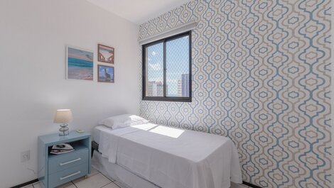 Hamilton Nogueira #1404 - Apartamento na Praia de Meireles por...
