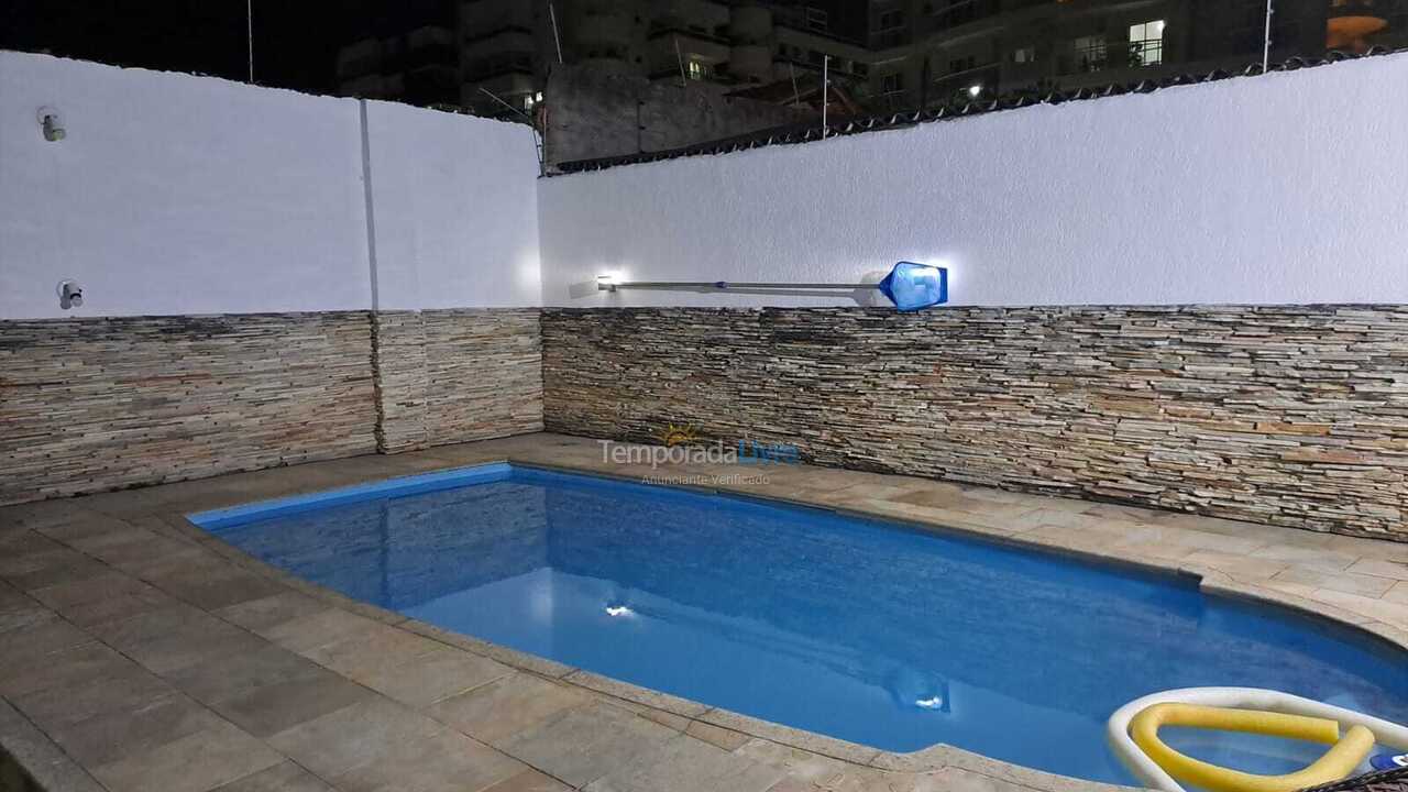 Casa para alquiler de vacaciones em Cabo Frio (Praia das Dunas)