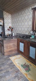 Casa Embaú 2 bedrooms with air conditioning, 5 minutes from Guarda do Embaú.