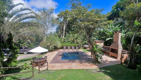 Casa Charmosa na Serra de Mulungu por Carpediem