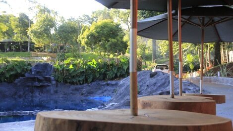 Casa Bambu Spa com cachoeira privativa