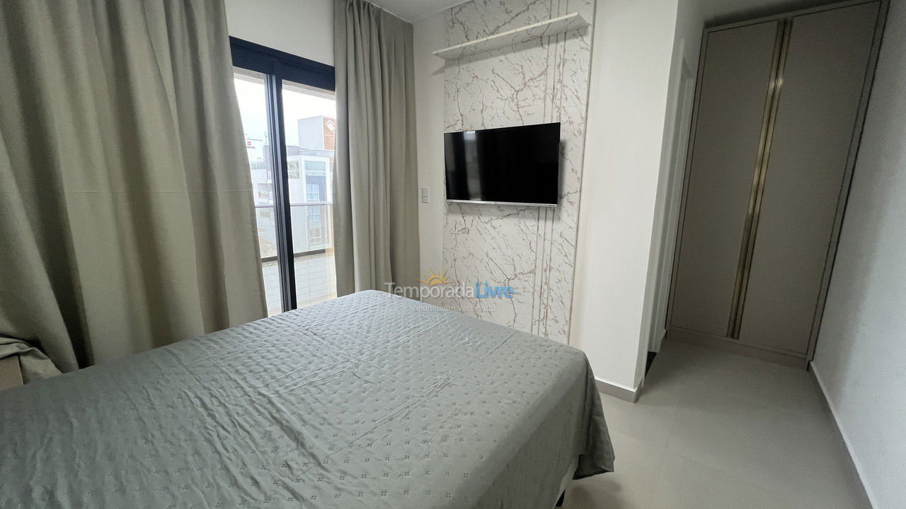 Apartment for vacation rental in Bombinhas (Canto Grande)