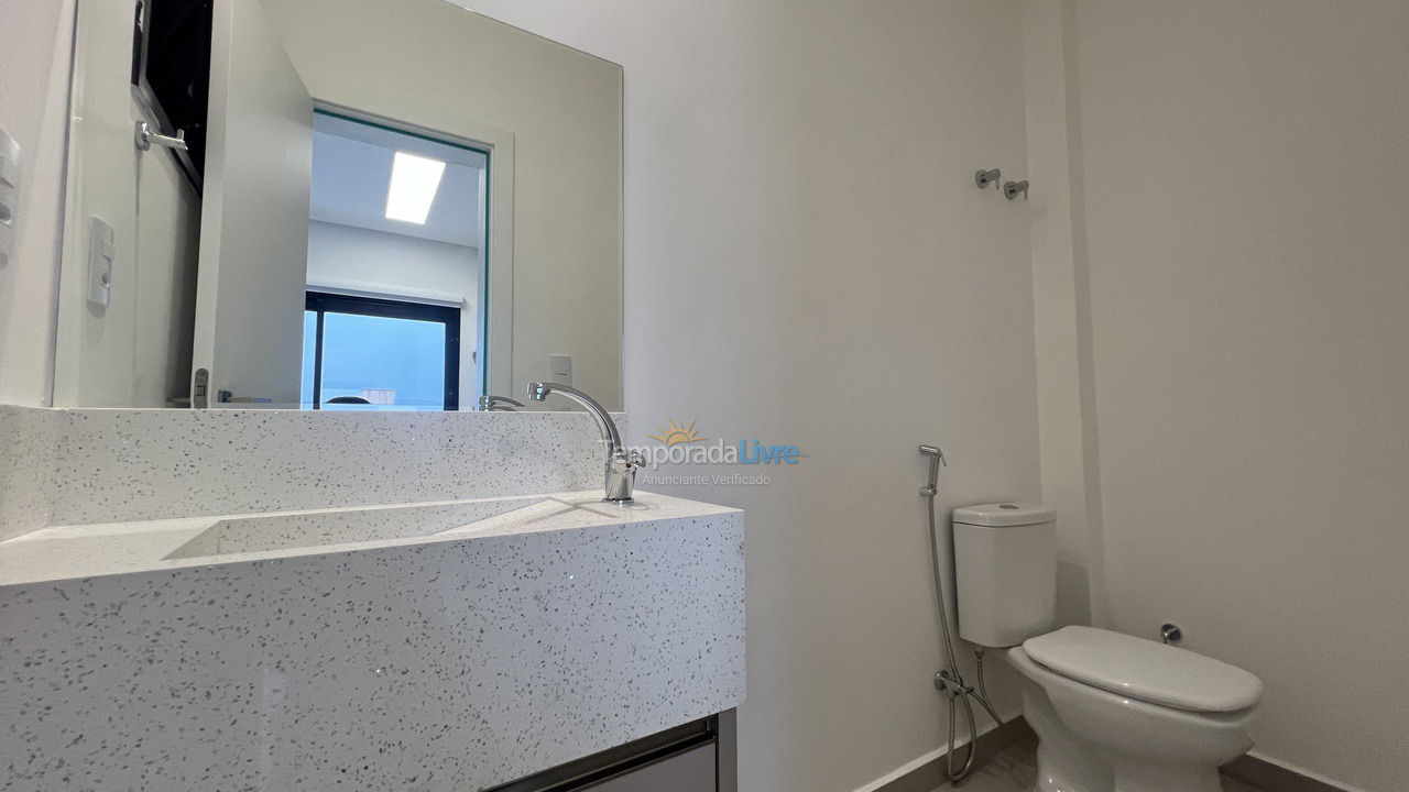 Apartment for vacation rental in Bombinhas (Canto Grande)