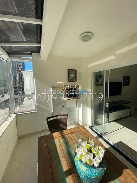 Apartamento para aluguel de temporada em Itapema (Meia Praia)
