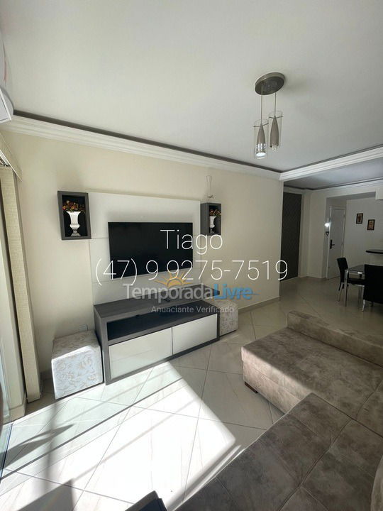 Apartamento para aluguel de temporada em Itapema (Meia Praia)