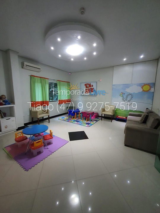Apartment for vacation rental in Bombinhas (Praia de Bombas)
