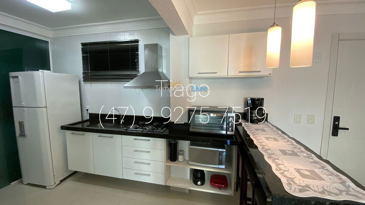Apartment for vacation rental in Bombinhas (Praia de Bombas)