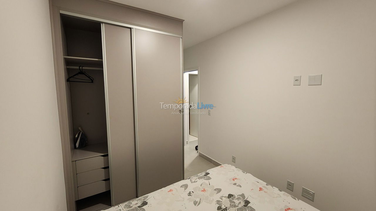 Apartamento para aluguel de temporada em Ubatuba (Praia Grande)