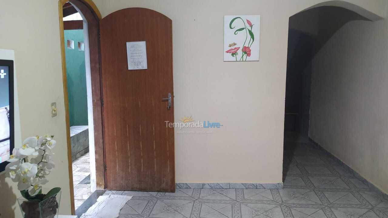 House for vacation rental in Caraguatatuba (Porto Novo)