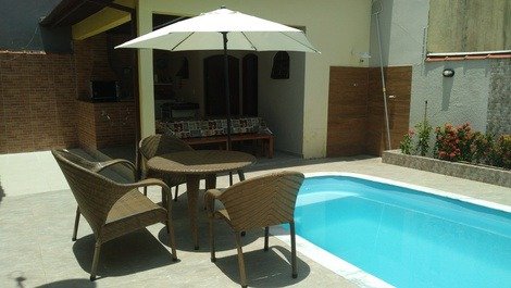 Great single storey house with swimming pool 100m from Indaia beach