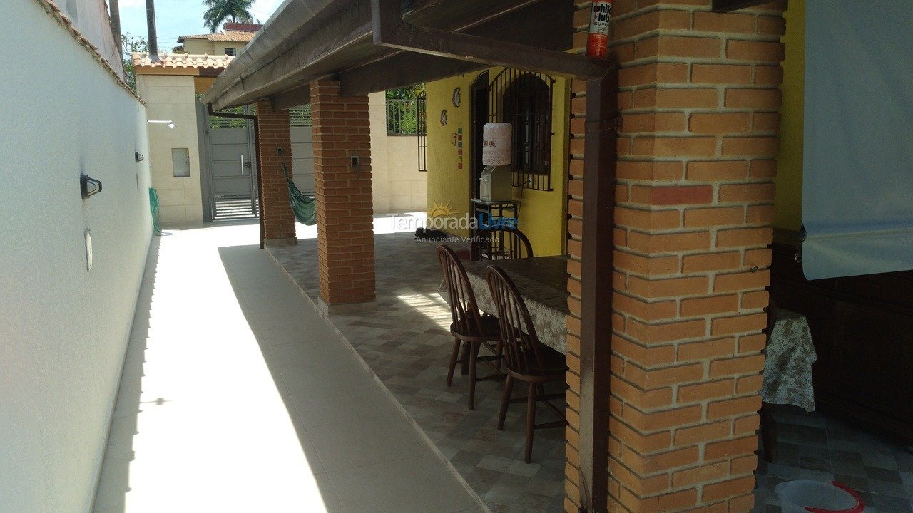 Casa para aluguel de temporada em Caraguatatuba (Indaiá)