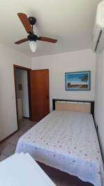 Simple Apartment 02 Bedrooms for 06 people Itapema SC