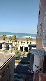 Apartamento Pé na areia com lateral pro mar