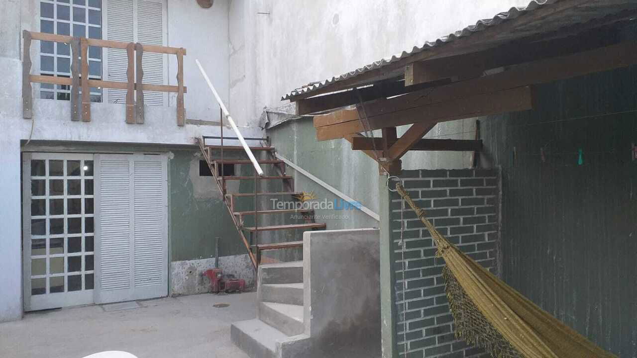 Casa para aluguel de temporada em Matinhos (Balneário Currais)