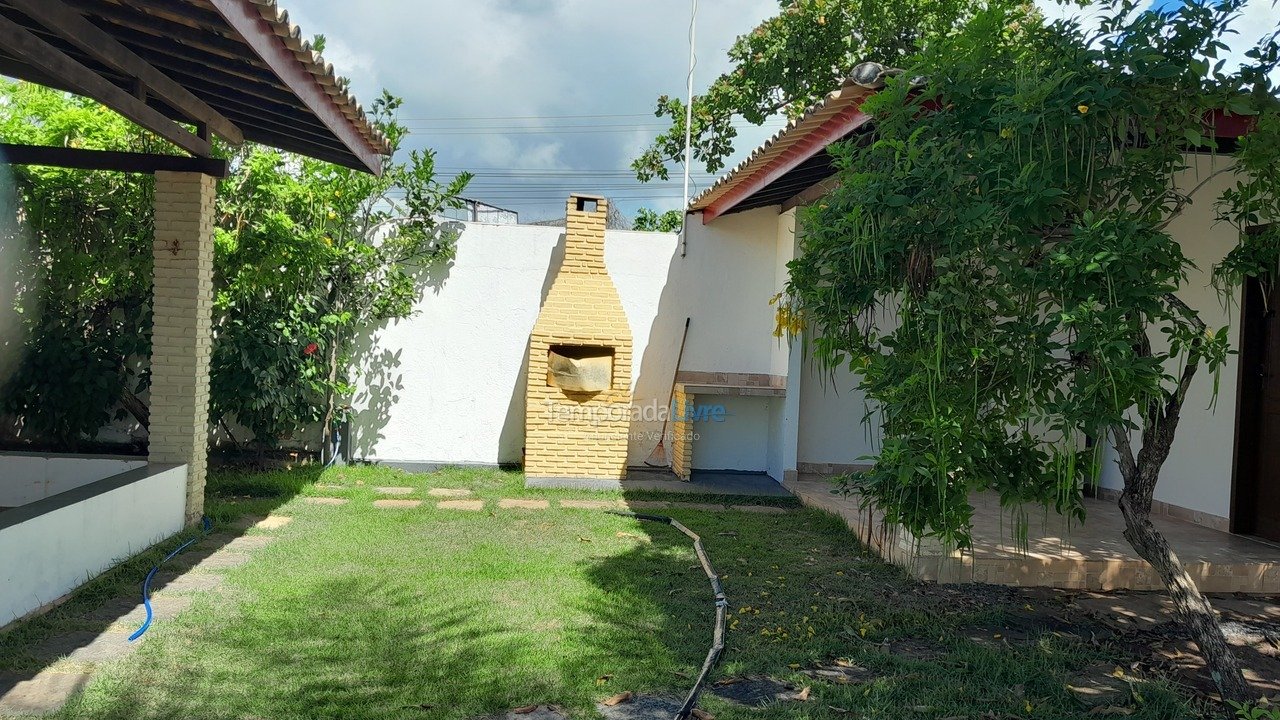 House for vacation rental in Camaçari (Barra de Jacuípe Guarajuba Praia do Forte Arembepe)