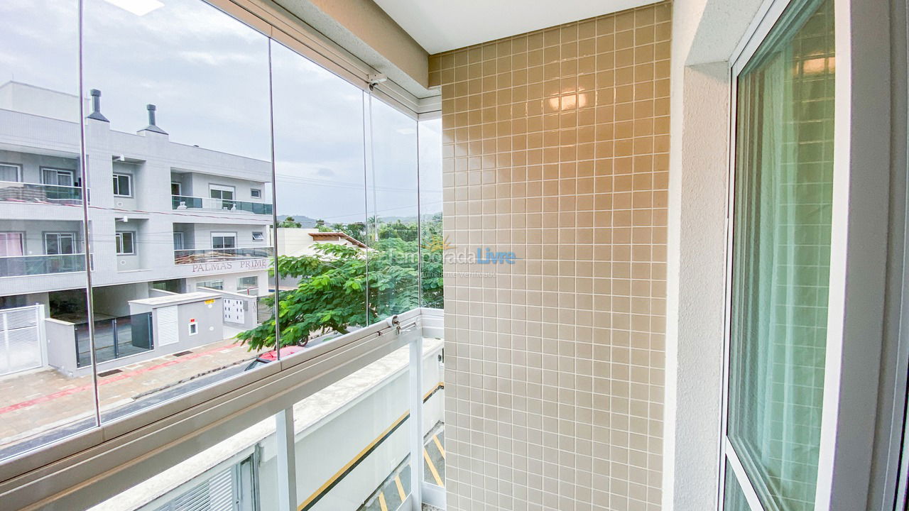 Apartamento para alquiler de vacaciones em Governador Celso Ramos (Praia de Palmas)