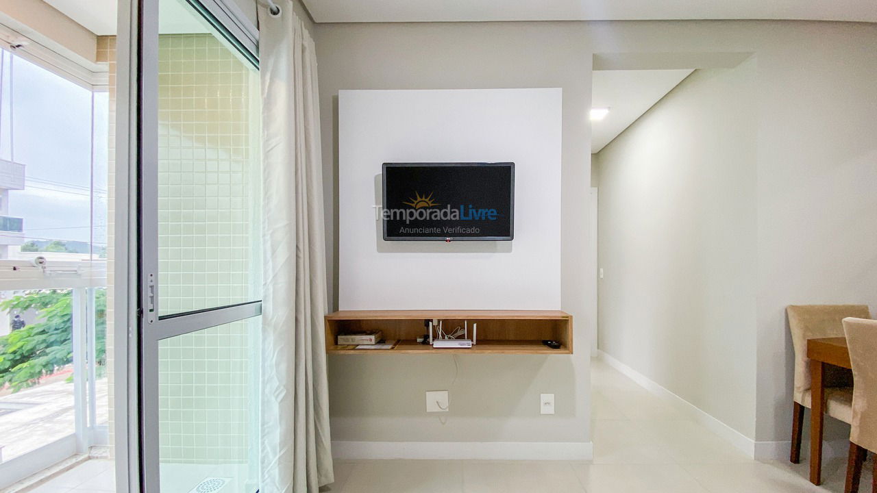 Apartamento para alquiler de vacaciones em Governador Celso Ramos (Praia de Palmas)