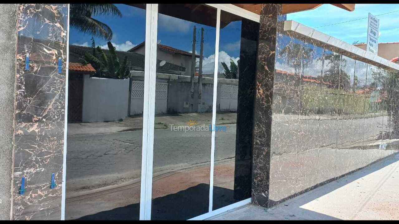 Casa para aluguel de temporada em Caraguatatuba (Pontal de Santa Marina)